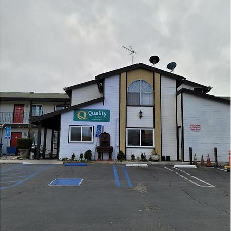 Hotel Avenida Victorville I 15 Экстерьер фото